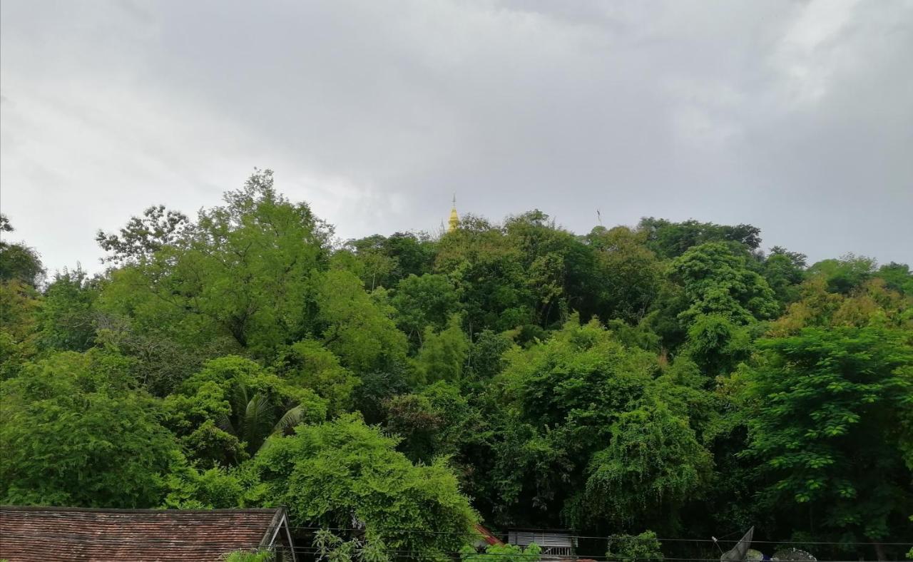 Villa Merry Lao Ban Aphay Luang Prabang Exterior photo
