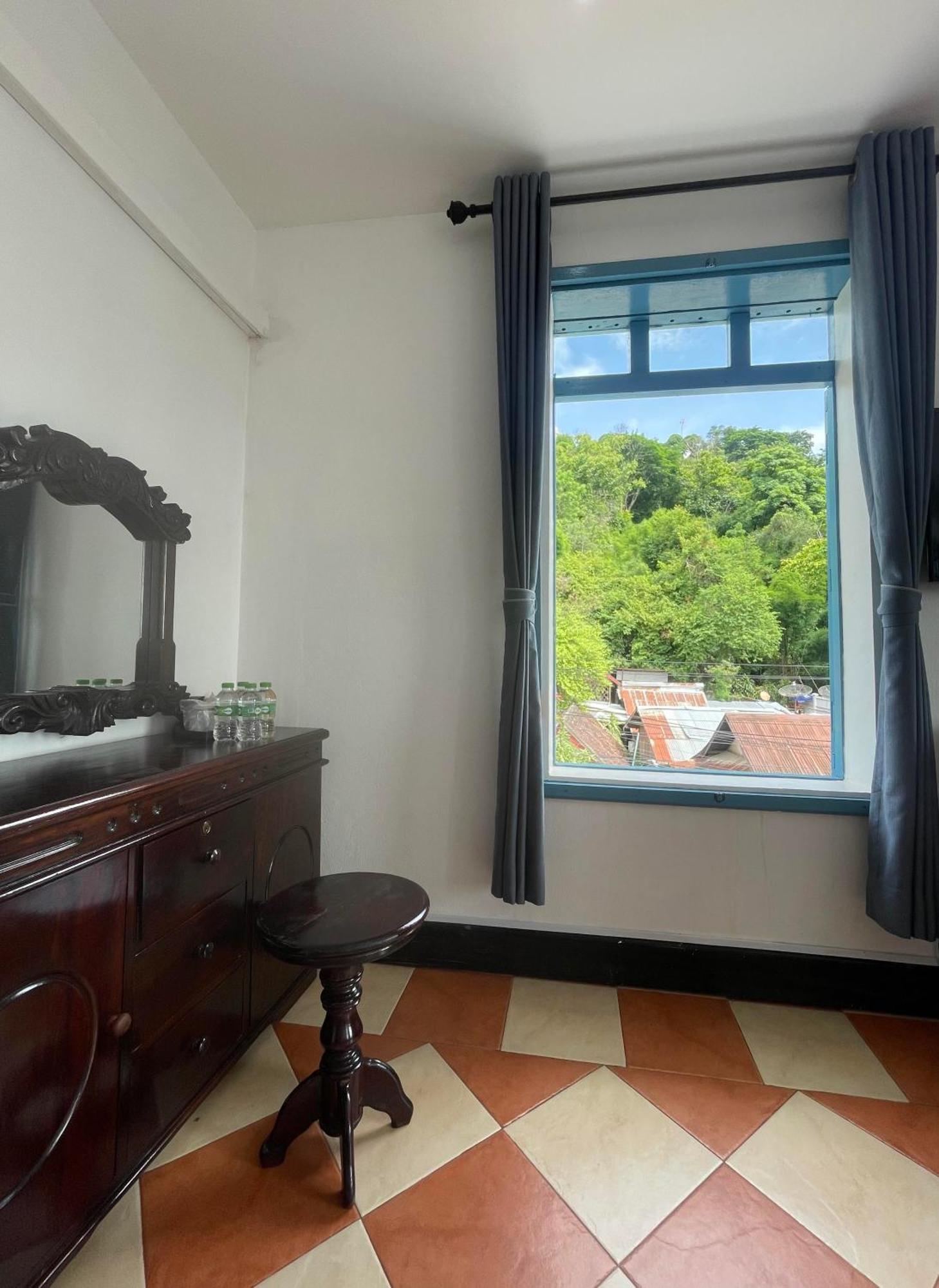 Villa Merry Lao Ban Aphay Luang Prabang Exterior photo